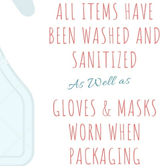 LIKE TO BOOKMARK MY CLOSET - Picture 4 of 5